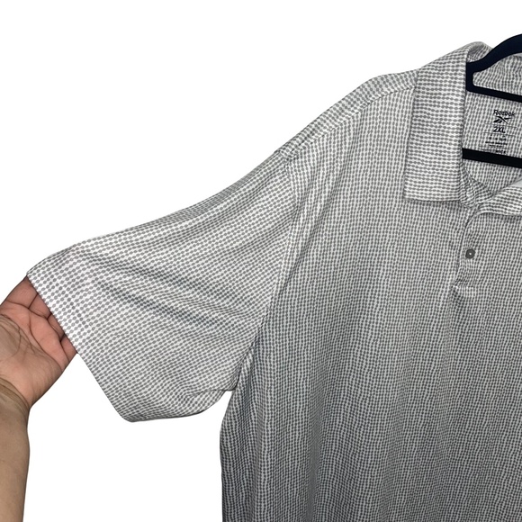 Reebok Speedwick Men's Polyester/ Spandex  Blend Taupe Gray/White Polo Sz 2XL - Picture 2 of 10